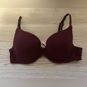 Victoria's Secret Push-up Burgendy Bra